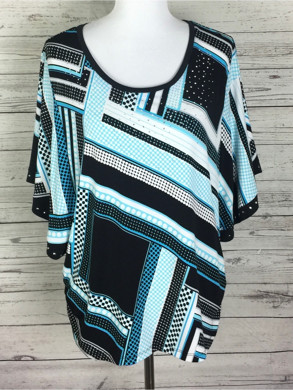 JM Collection Tunic Top Women Size L Multicolor Embellished Batwing Sleeve